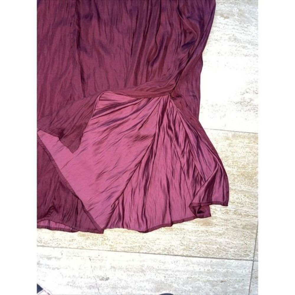 Kori America Satin Maxi Skirt Women Size M Burgundy NWT Side‎ Slits - Picture 7 of 9